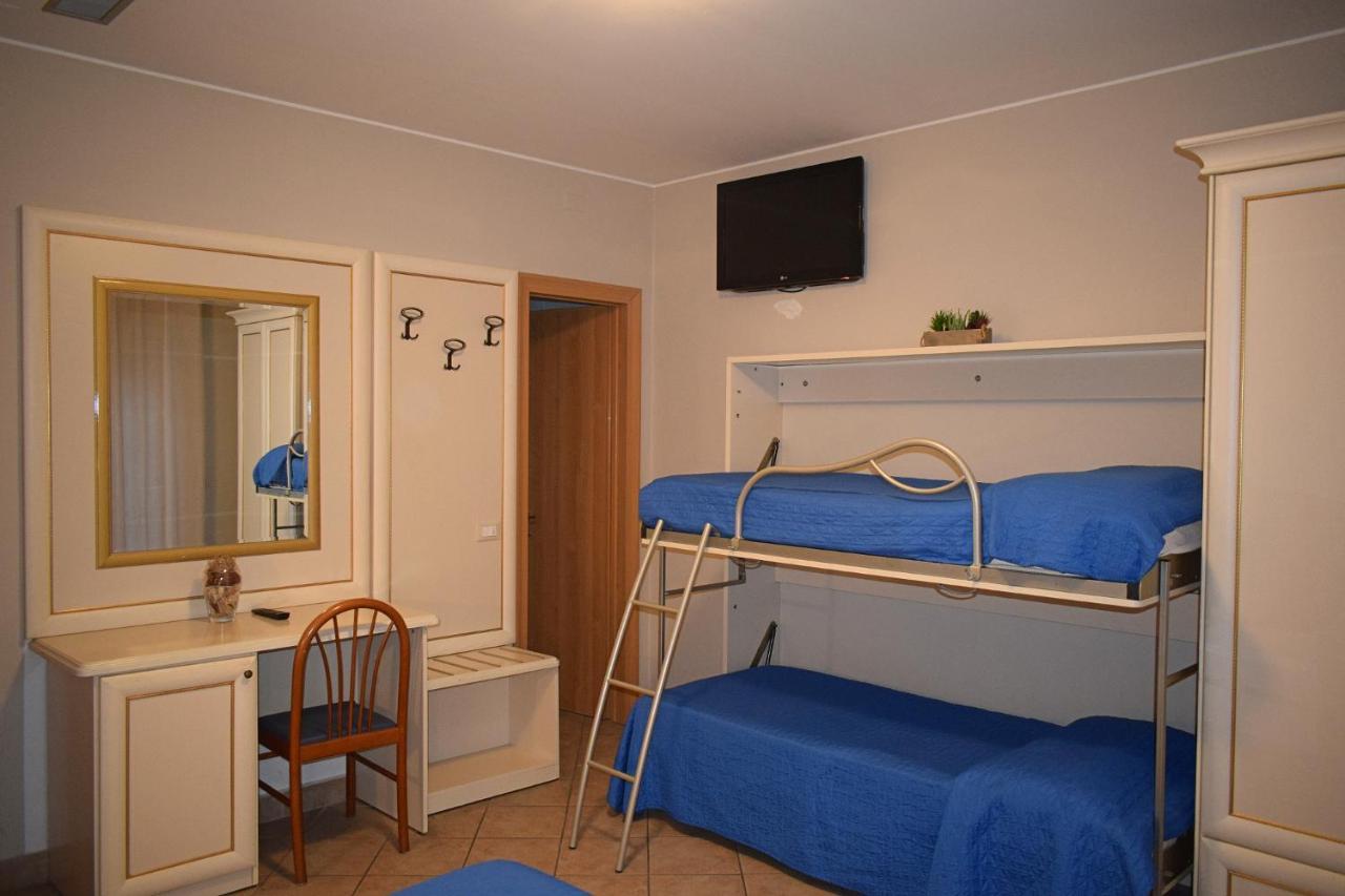 Hotel Donau Rimini Exterior photo
